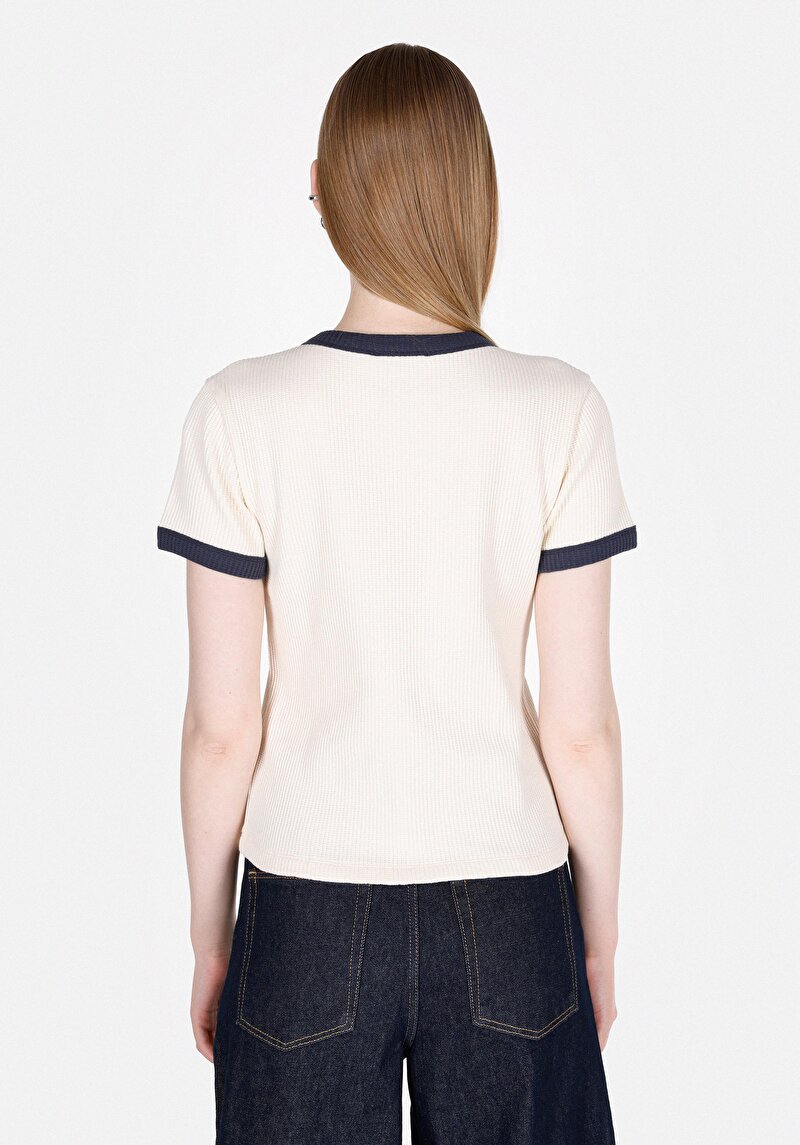 Afișați detalii pentru Tricou Cu Maneca Scurta De Dama Ecru Slim Fit  Cl1073164