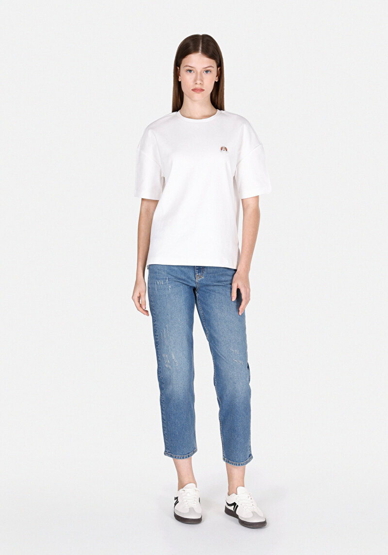 Imagine a Tricou Cu Maneca Scurta De Dama Alb Regular Fit Cl1073463