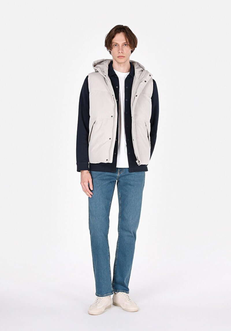 Imagine a Vesta De Barbati Alb Regular Fit Cl1072033