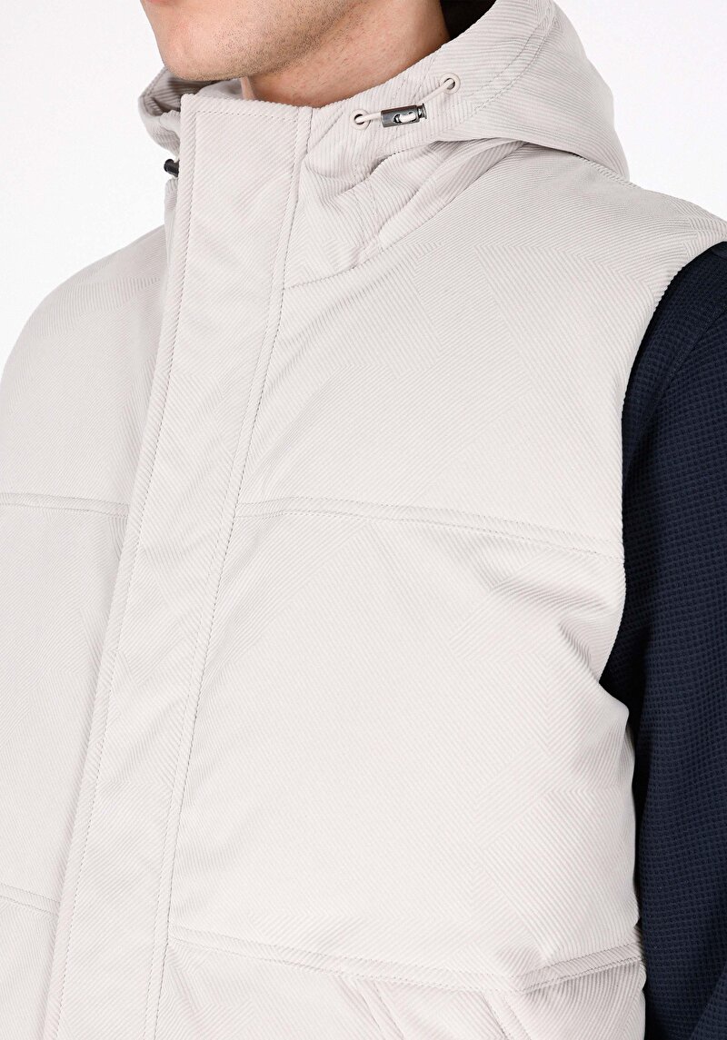 Imagine a Vesta De Barbati Alb Regular Fit Cl1072033