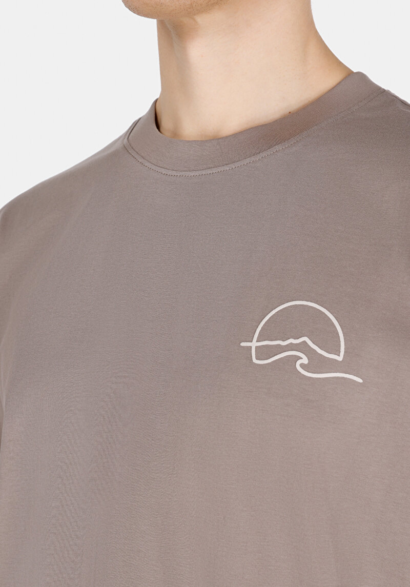 Imagine a Tricou Cu Maneca Scurta De Barbati Maro Comfort Fit Cl1074204