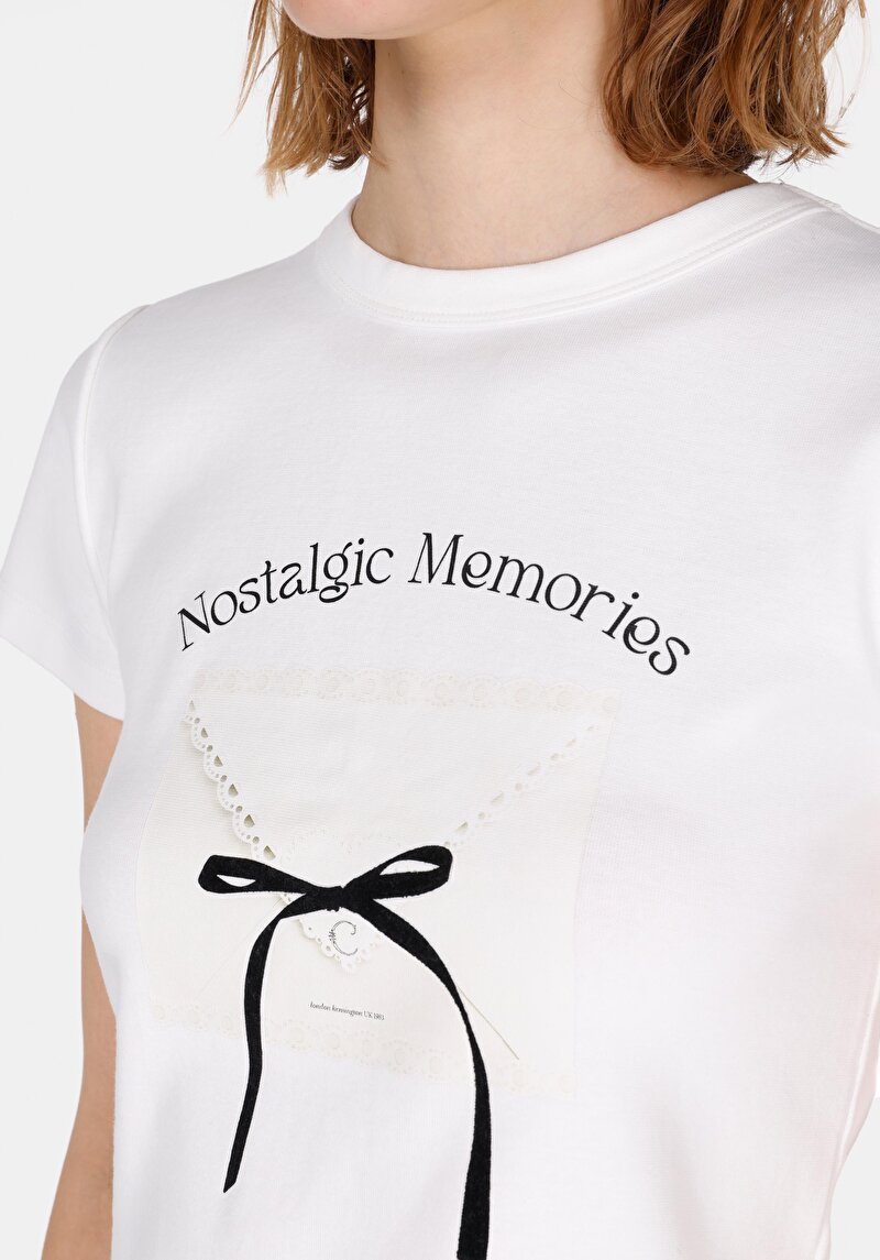 Imagine a Tricou Cu Maneca Scurta De Dama Alb Slim Fit Cl1073176