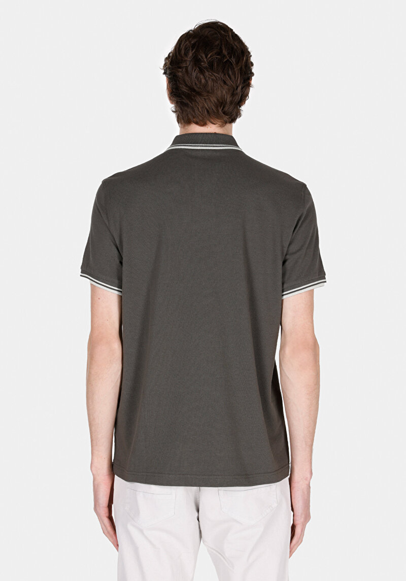 Imagine a Tricou Polo Cu Maneca Scurta De Barbati Kaki Regular Fit Cl1074313