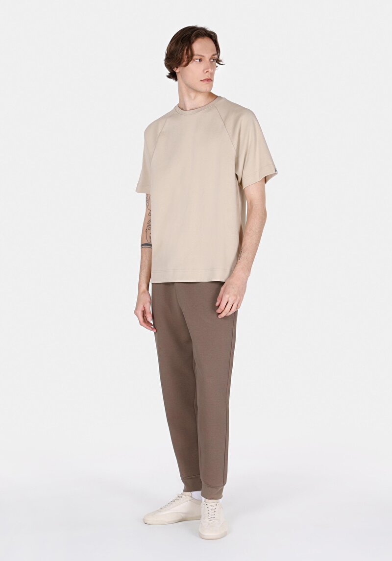 Imagine a Tricou Cu Maneca Scurta De Barbati Maro Comfort Fit Cl1070042