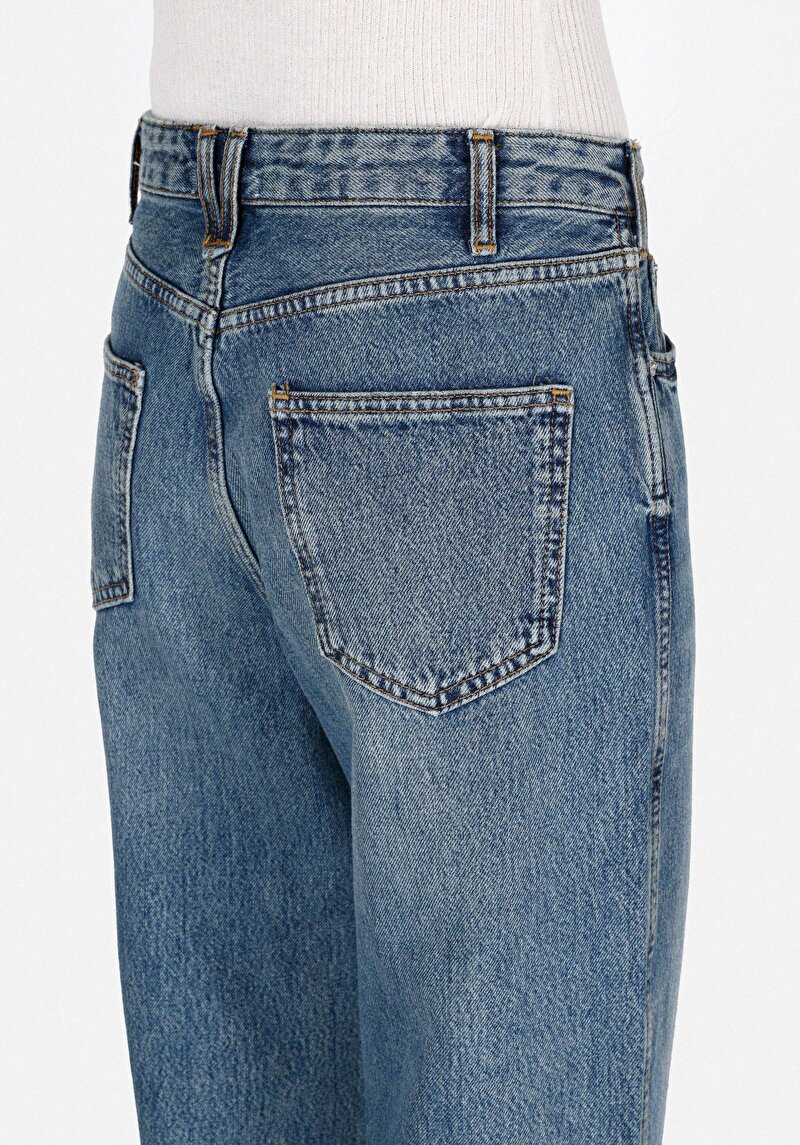 Afișați detalii pentru Blugi İndigo Pentru Femei Regular Fit