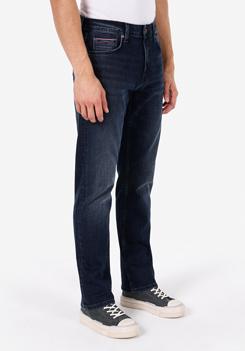 Imagine a Pantaloni De Barbati Negru Regular Fit 045 David Cl1072233