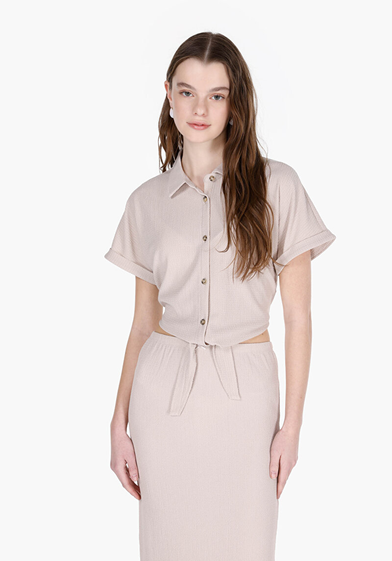 Imagine a Regular Fit Cămașă Jacquard Tricou Pentru Femei Bej Cu Mânecă Scurtă