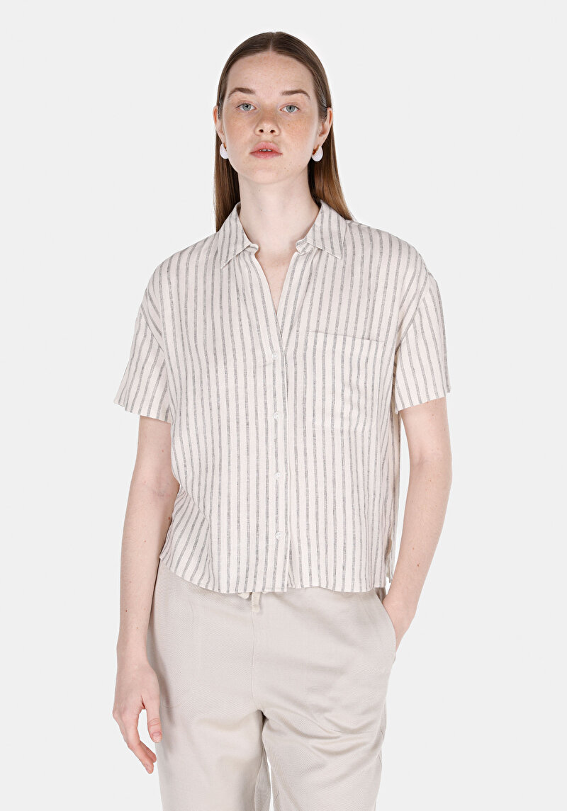 Imagine a Cămașă Cu Dungi Cămașă Cu Mânecă Scurtă Bej Pentru Femei