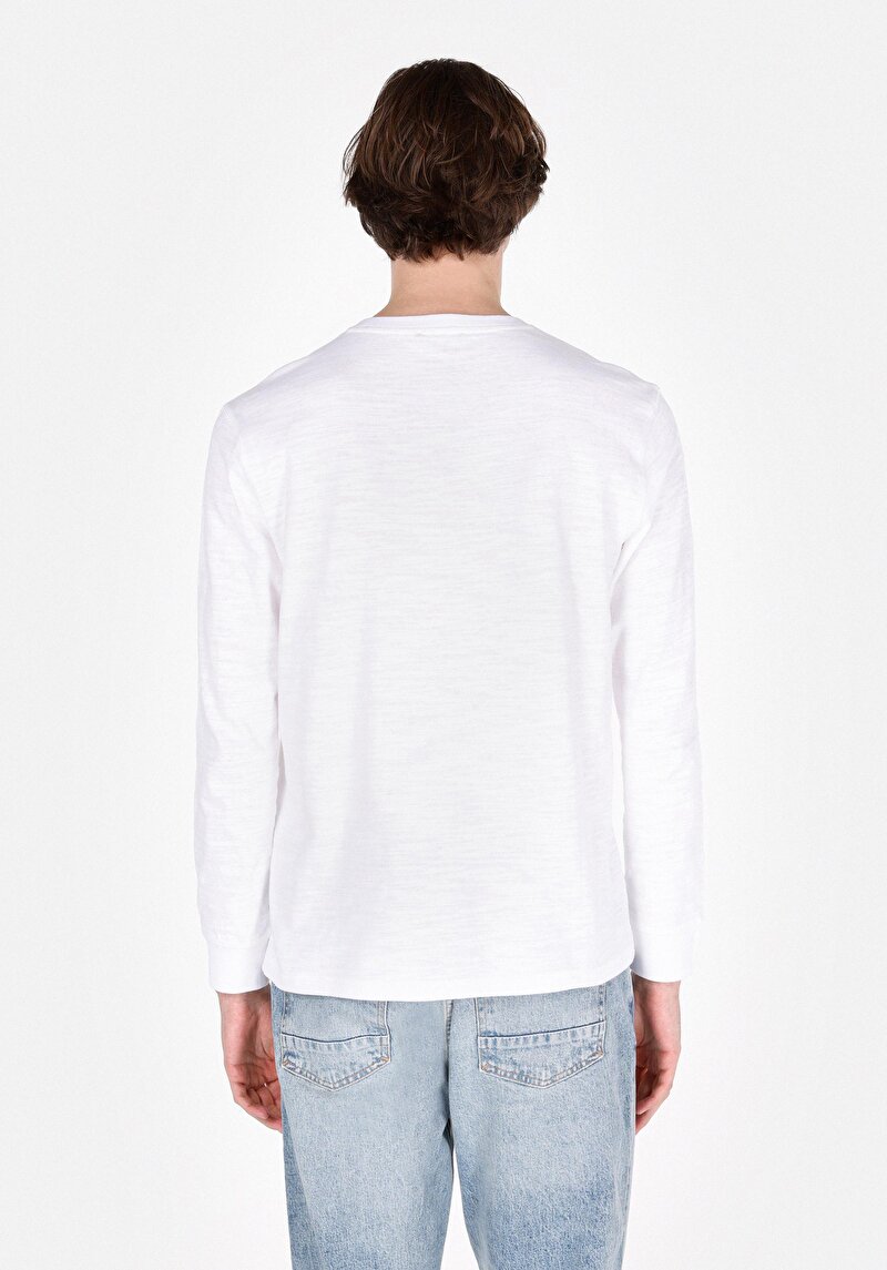 Imagine a Tricou Cu Maneca Lunga De Barbati Alb Regular Fit Cl1072327