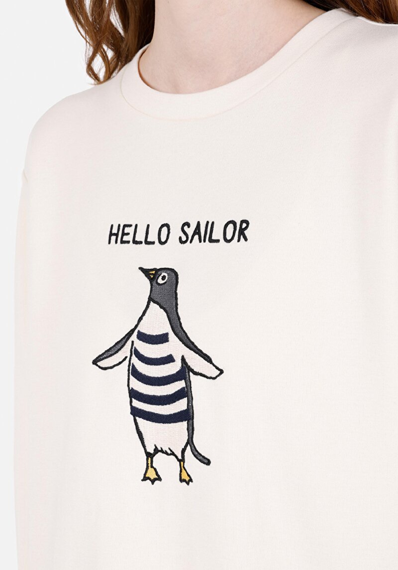 Imagine a Hanorac / Bluza De Dama Alb Regular Fit Cl1073673