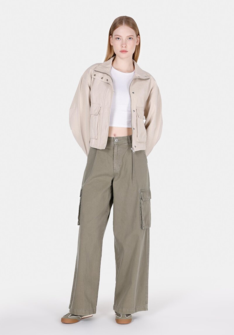 Imagine a Pantaloni De Dama Kaki Regular Fit Cl1072481