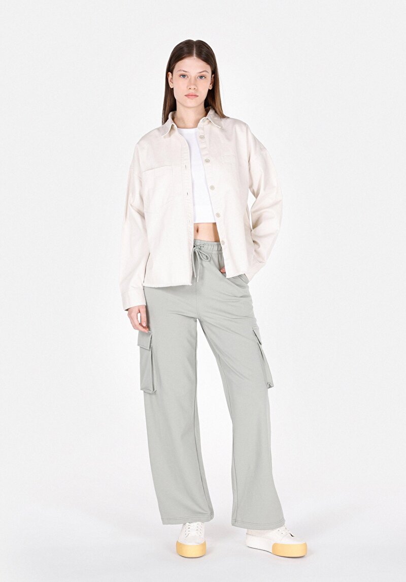 Imagine a Pantaloni De Trening De Dama Verde Regular Fit  Cl1072561