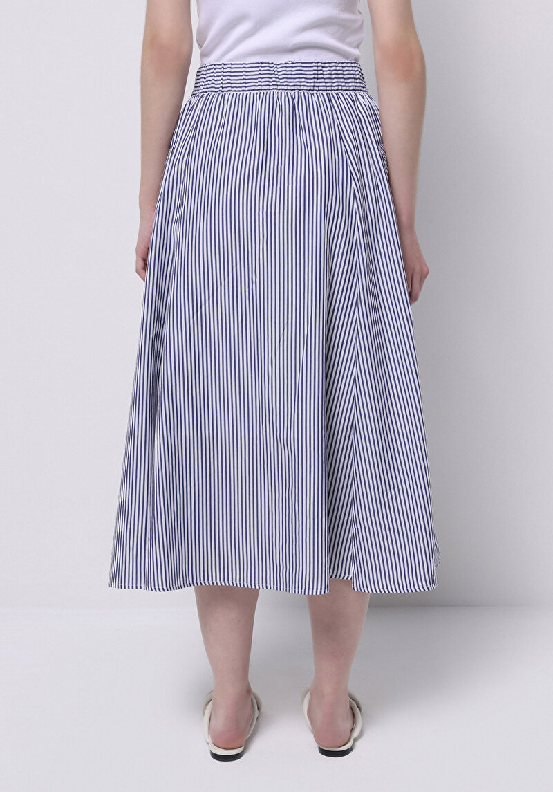 Afișați detalii pentru Fustă Midi Cu Dungi Bleumarin Pentru Femei