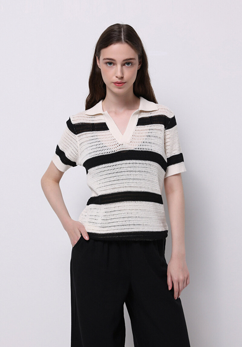 Imagine a Pulover Ecru Pentru Femei Regular Fit