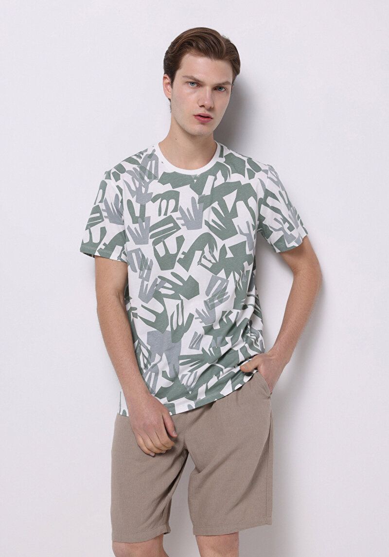 Imagine a Regular Fit Round Neck Printed Tricou Cu Mânecă Scurtă Verde Pentru Bărbați