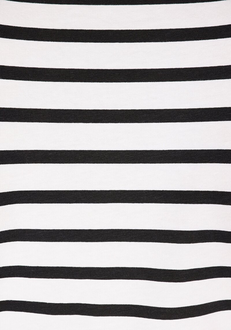 Afișați detalii pentru Tricou Alb Cu Mânecă Scurtă Pentru Femei Slim Fit