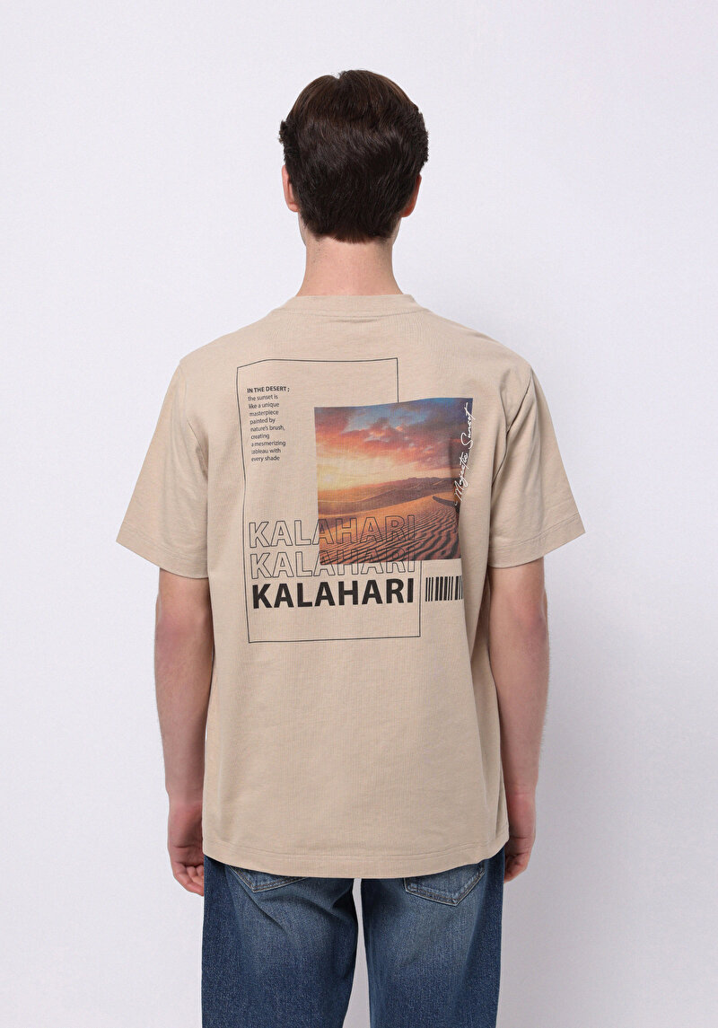 Imagine a Comfort Fit Round Neck Drept Bărbați Bej Tricou Cu Mânecă Scurtă