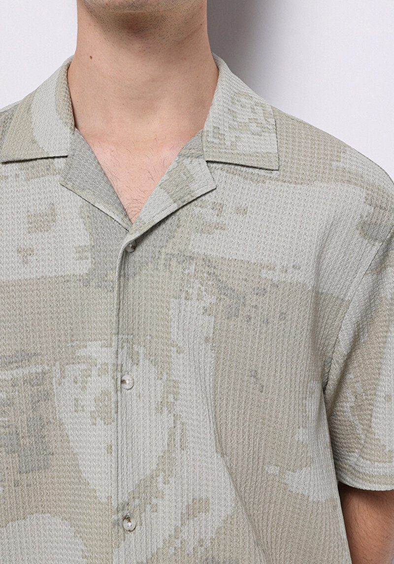 Imagine a Camasa Cu Maneca Scurta De Barbati Verde Regular Fit Cl1074519