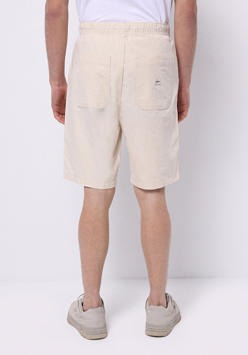 Imagine a Regular Fit Talie Medie Drept Bărbați Bej Jean Pantaloni Scurți