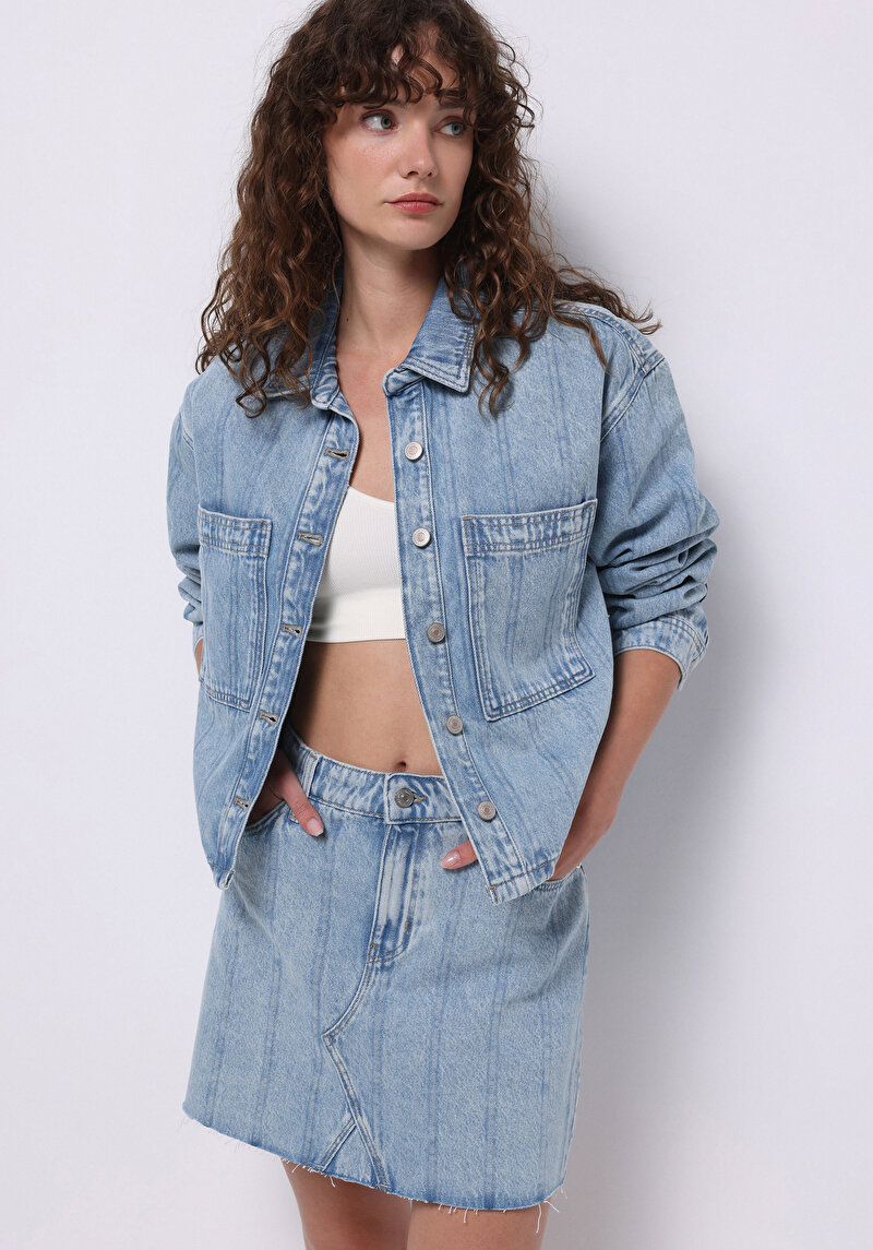 Imagine a Oversize Fit Fermoar Uncăptușeală Jachetă Albastră Pentru Femei