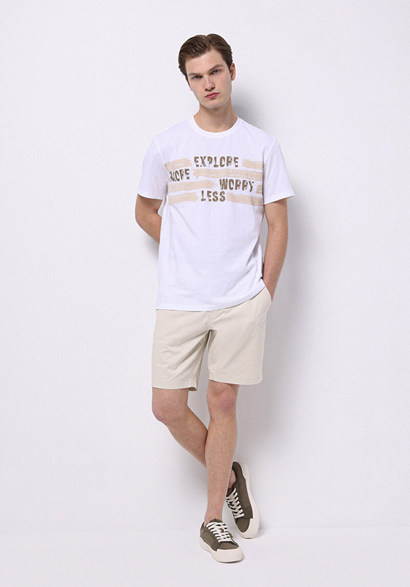 Imagine a Short / Pantaloni Scurti De Barbati Alb Regular Fit  Cl1074574