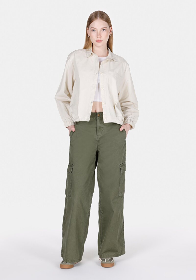 Imagine a Camasa Cu Maneca Lunga De Dama Bej Regular Fit Cl1073119