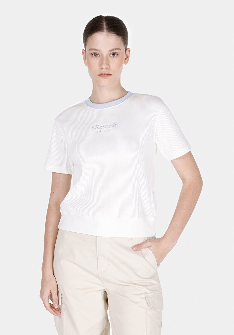 Imagine a Pulover Cu Mâneci Scurte De Dama Alb Regular Fit Cl1073165