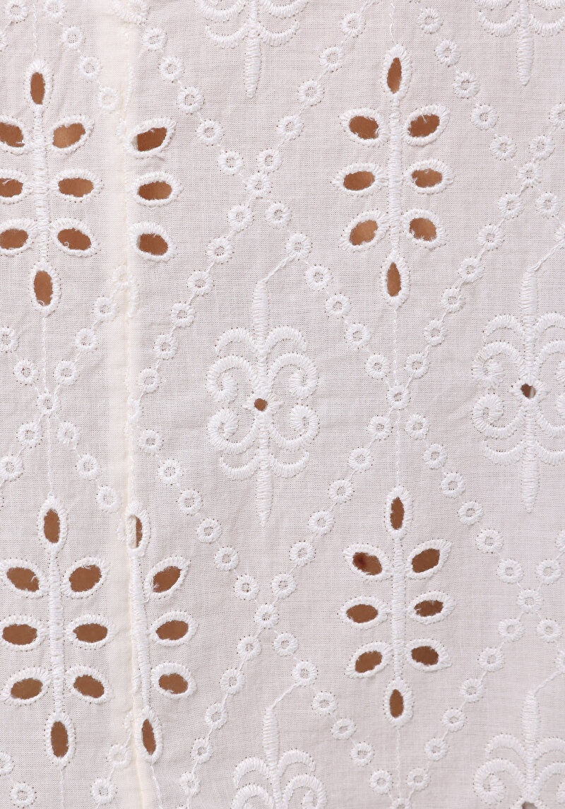 Afișați detalii pentru Regular Fit Guler Rotund Brodat Cămașă Fără Mâneci Ecru Pentru Femei