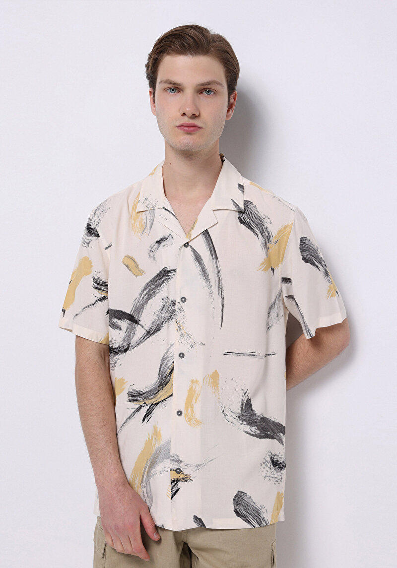 Imagine a Camasa Cu Maneca Scurta De Barbati Bej Regular Fit  Cl1074186