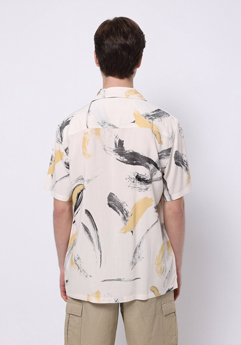 Imagine a Camasa Cu Maneca Scurta De Barbati Bej Regular Fit  Cl1074186