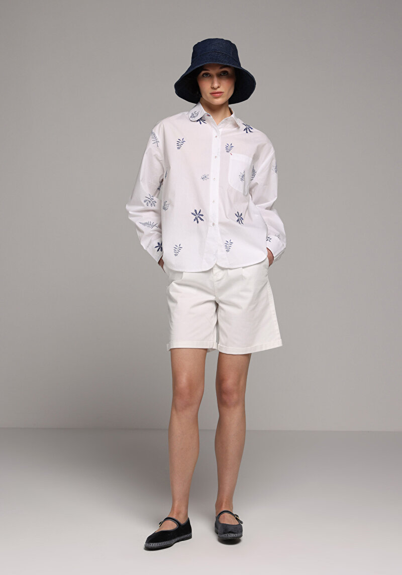 Imagine a Short / Pantaloni Scurti De Dama Alb Slim Fit Cl1074658