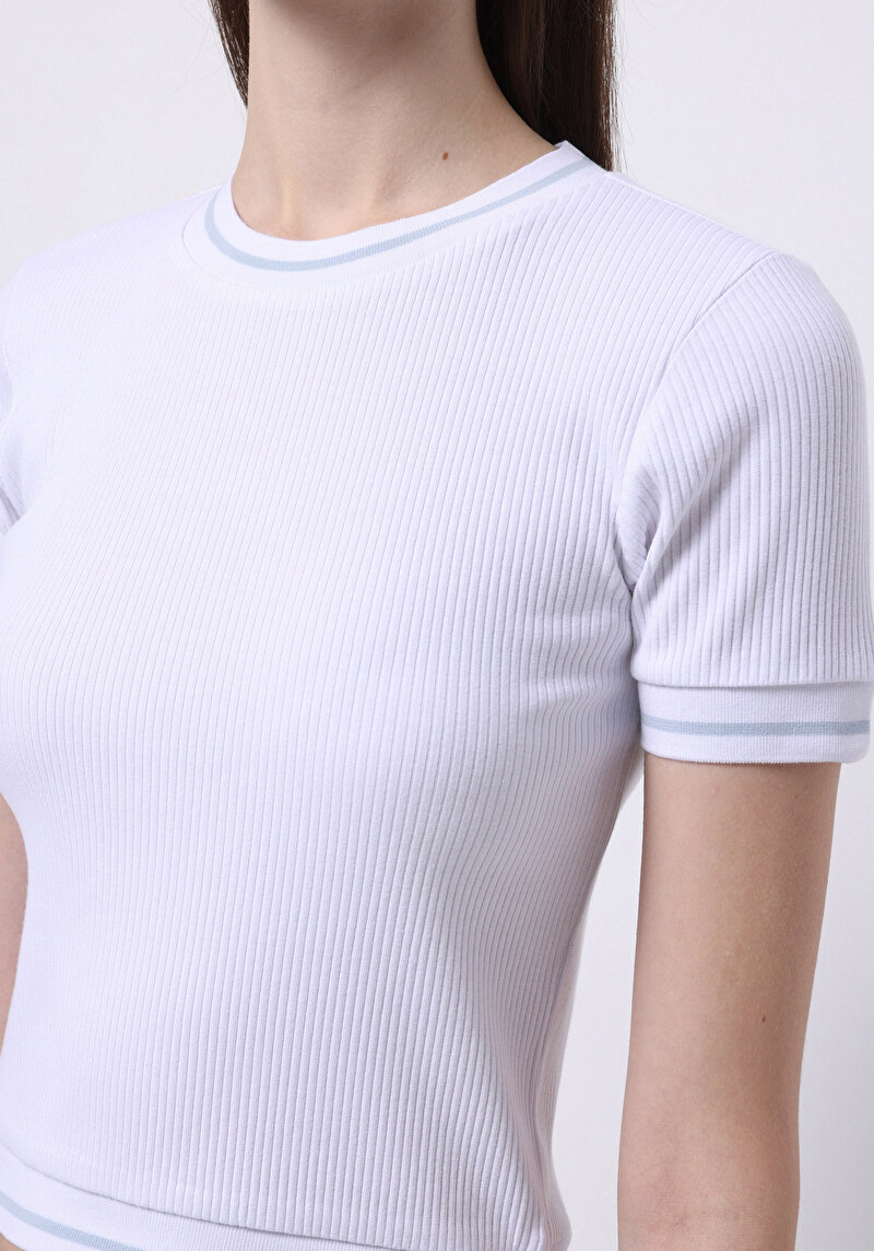 Afișați detalii pentru Pulover Cu Mâneci Scurte De Dama Alb Slim Fit  Cl1074597