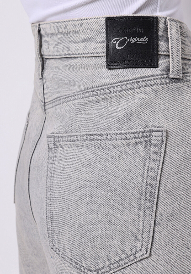 Afișați detalii pentru Short / Pantaloni Scurti De Dama  Regular Fit  Cl1073968