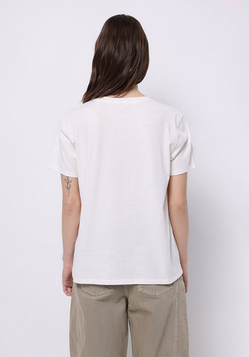 Imagine a Tricou Cu Maneca Scurta De Dama Alb Regular Fit Cl1074318