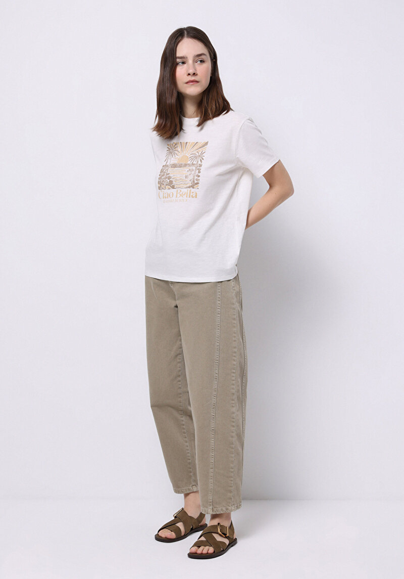 Imagine a Tricou Cu Maneca Scurta De Dama Alb Regular Fit  Cl1074318