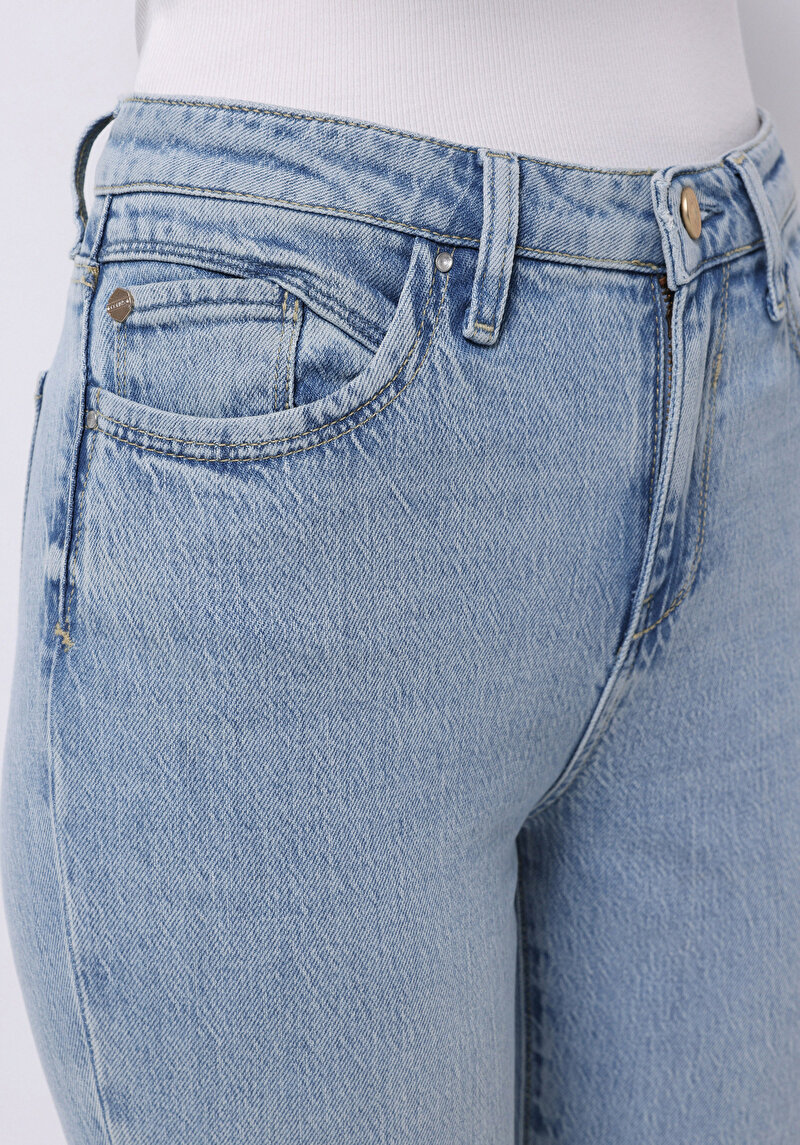 Afișați detalii pentru Pantaloni De Dama Denim Slim Fit 703 Carla Cl1074856