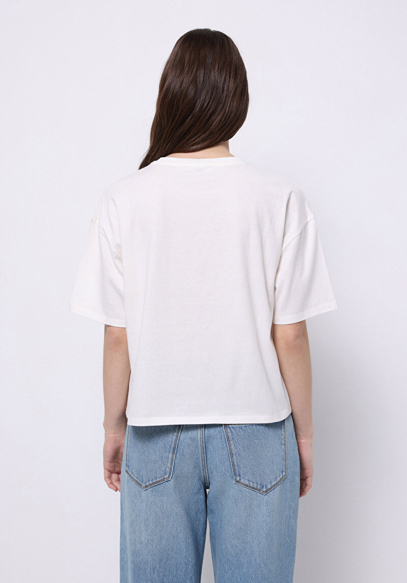 Imagine a Tricou Cu Maneca Scurta De Dama Alb Regular Fit Cl1075038