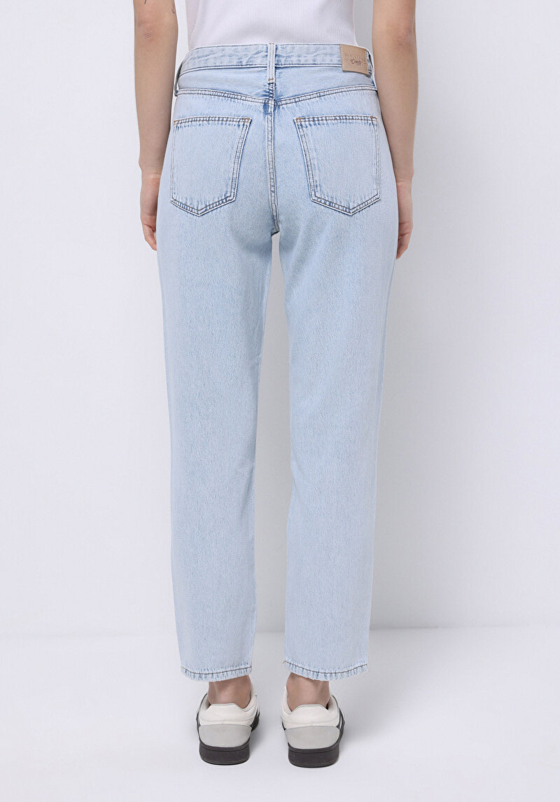 Imagine a Pantaloni De Dama Albastru Mom Fit 896 Maria Cl1075184