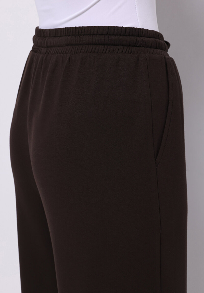 Afișați detalii pentru Pantaloni De Trening De Dama Maro Regular Fit  Cl1075524