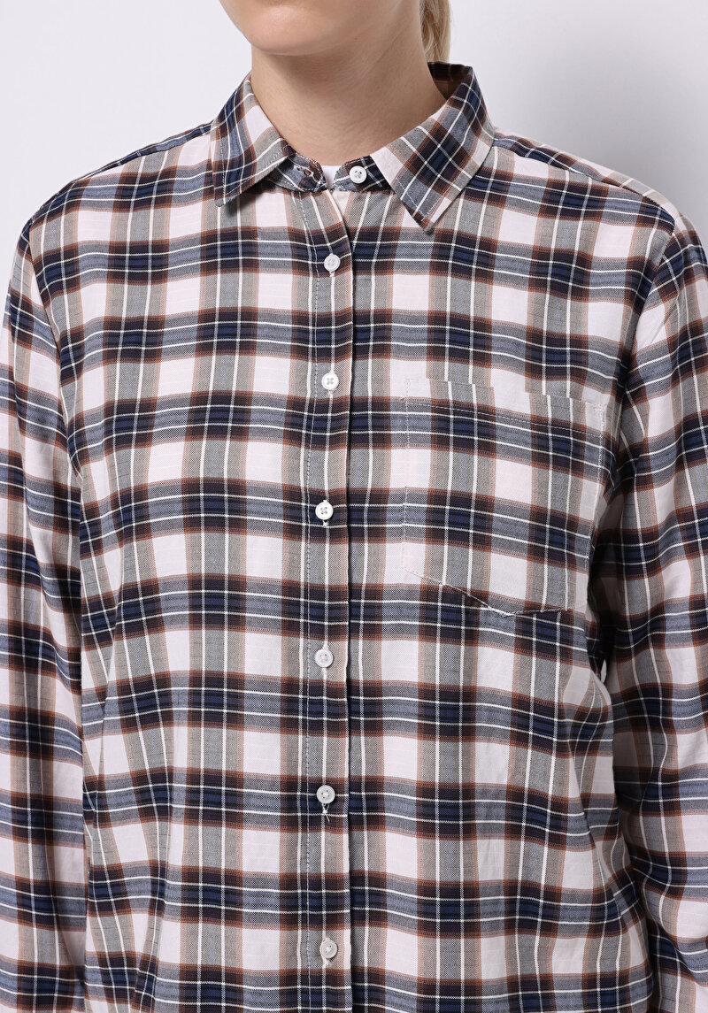 Imagine a Camasa Cu Maneca Lunga De Dama Bej Regular Fit Cl1075567