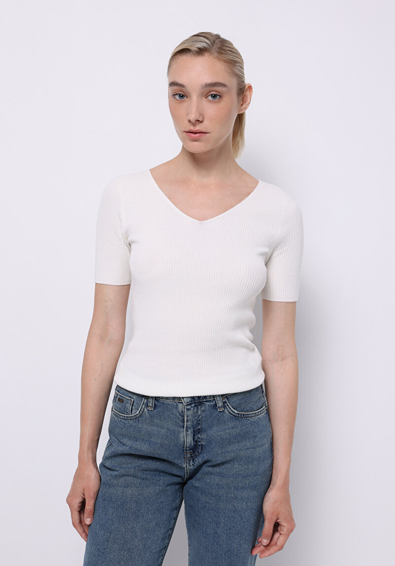 Imagine a Pulover Cu Mâneci Scurte De Dama Alb Slim Fit  Cl1075688