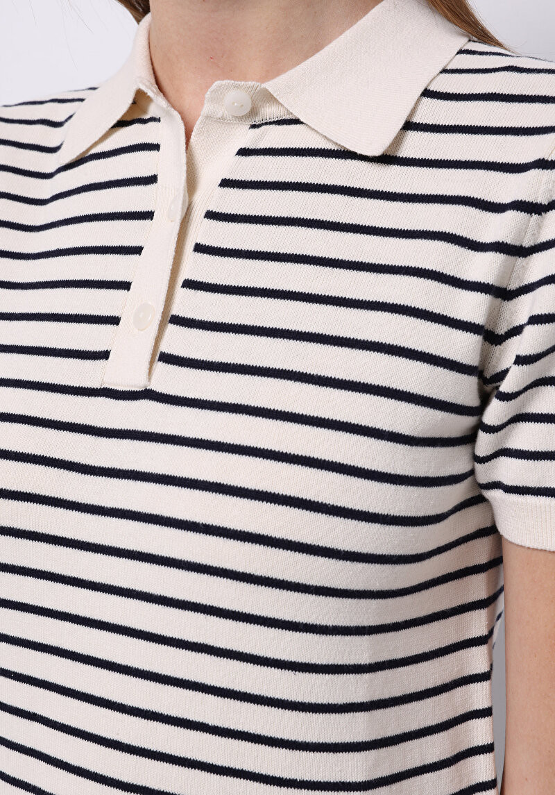 Afișați detalii pentru Pulover Cu Mâneci Scurte De Dama Ecru Regular Fit  Cl1075734