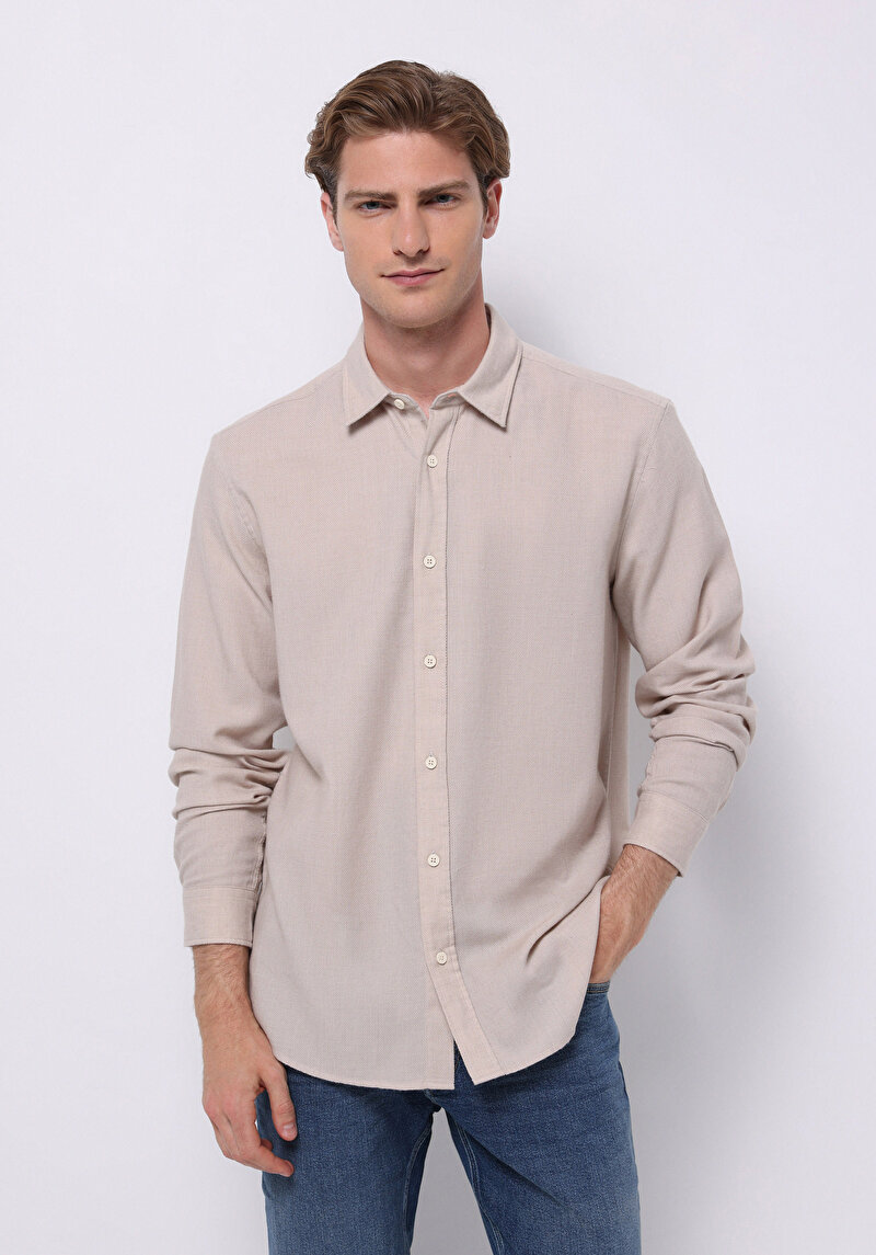Imagine a Camasa Cu Maneca Lunga De Barbati Bej Regular Fit  Cl1072334
