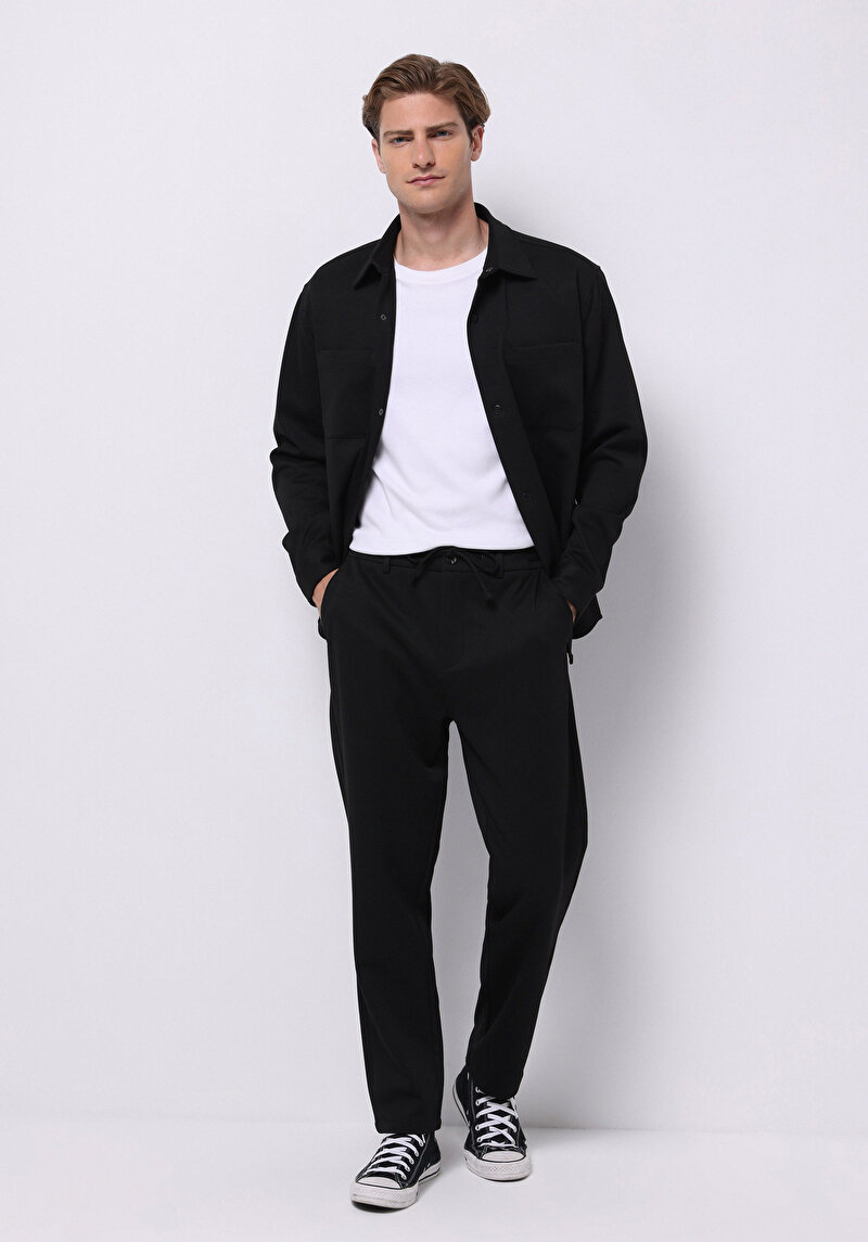 Imagine a Pantaloni De Barbati Negru Regular Fit  Cl1075648