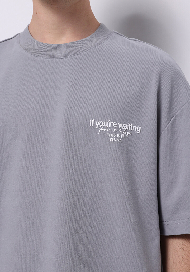 Imagine a Tricou Cu Maneca Scurta De Barbati Oversize Fit Cl1075385