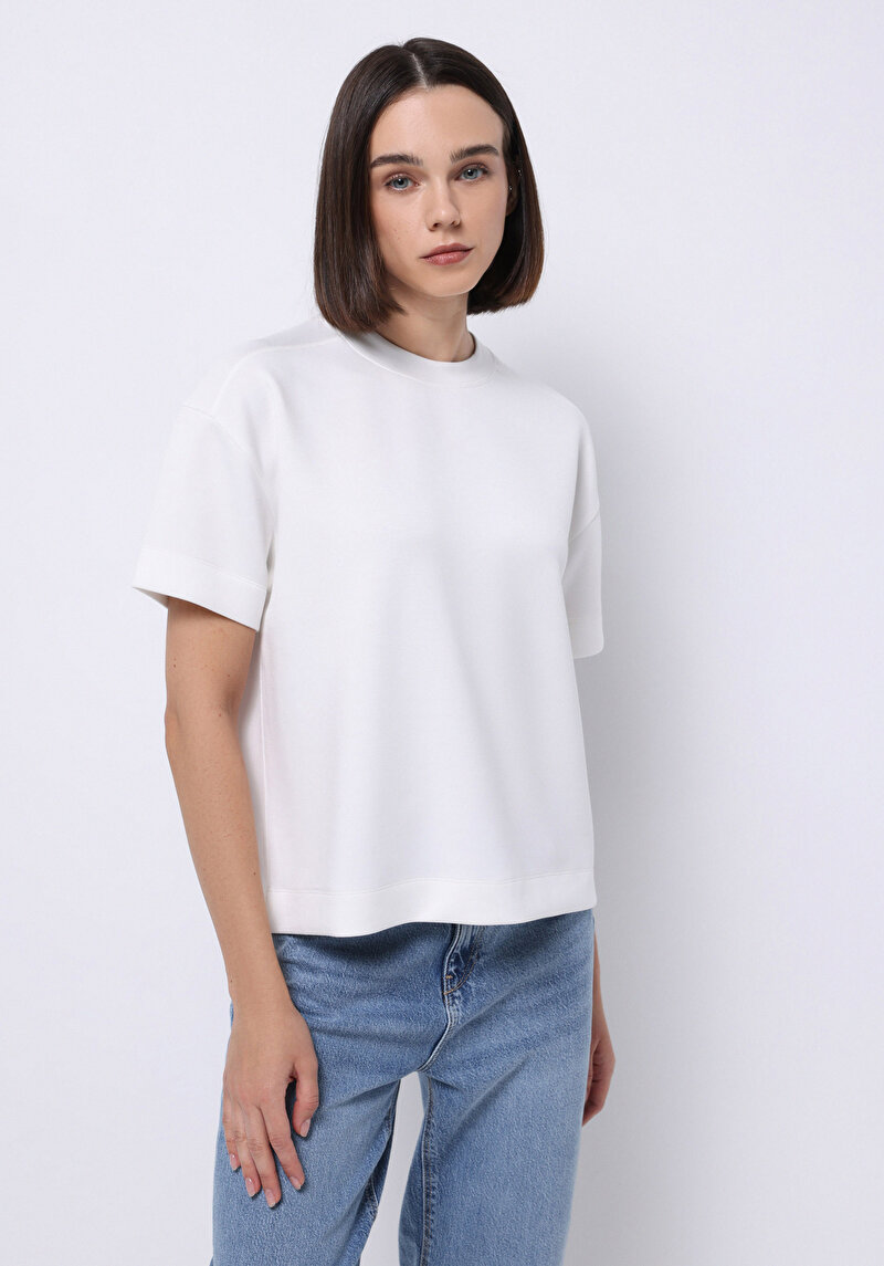 Imagine a Tricou Cu Maneca Scurta De Dama Alb Regular Fit  Cl1075523