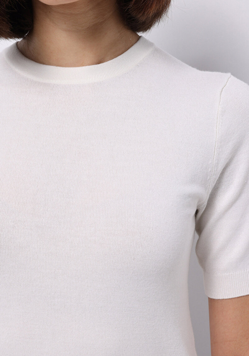 Afișați detalii pentru Pulover Cu Mâneci Scurte De Dama Alb Slim Fit  Cl1075531