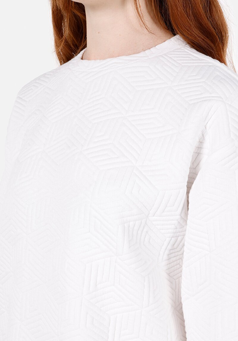 Afișați detalii pentru Hanorac / Bluza De Dama Alb Regular Fit  Cl1073671