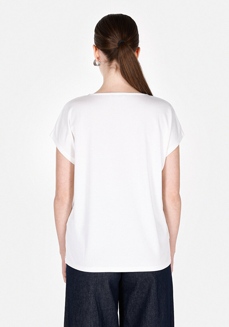 Imagine a Tricou Cu Maneca Scurta De Dama Alb Regular Fit Cl1073833