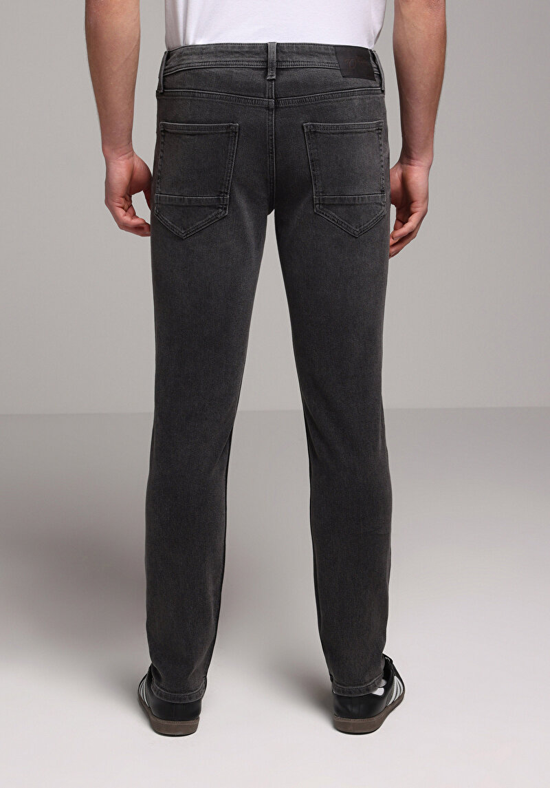 Imagine a Blugi Negri Pentru Bărbați Cu Talie Dreaptă Cu Talie Dreaptă